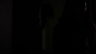 Una bella mamme puttane video civetta in calze sogna di sedurre un agente dell'intelligence americana calvo.